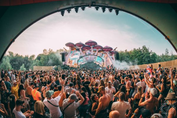 The Incredible Stages Of Tomorrowland Weekend Festival Squad