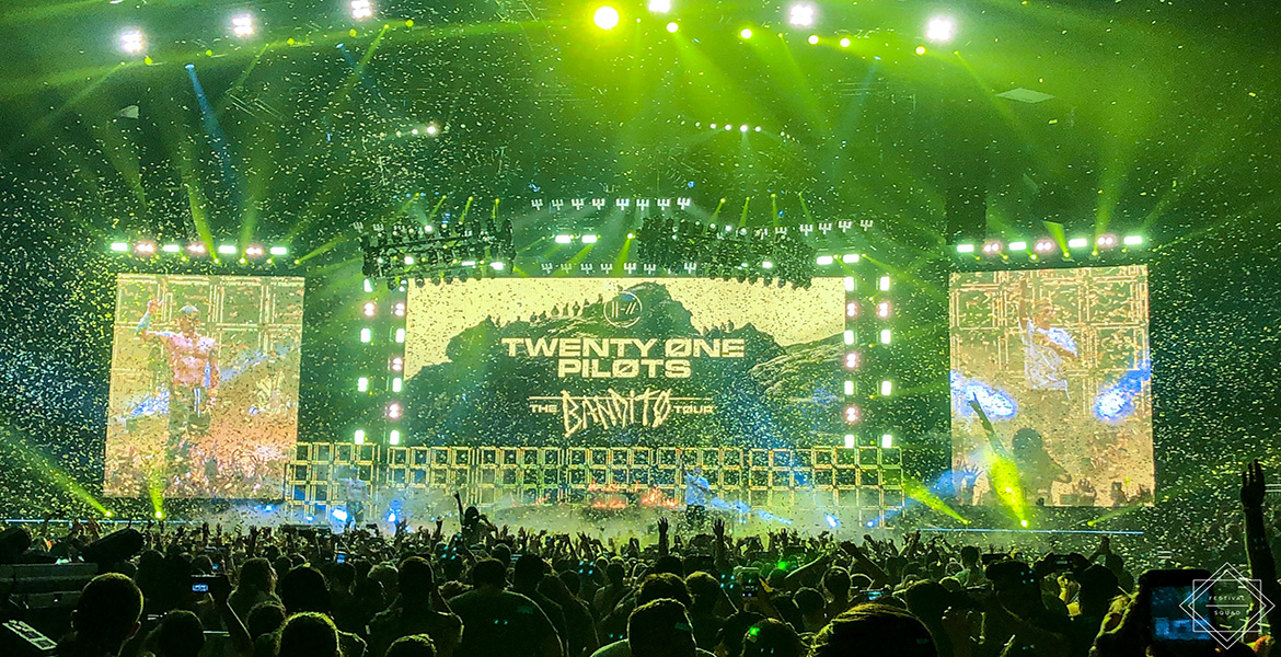 Believe the Hype: Twenty One Pilots' Bandito Tour Pushes the Limits of  Stage Production - Festival Squad