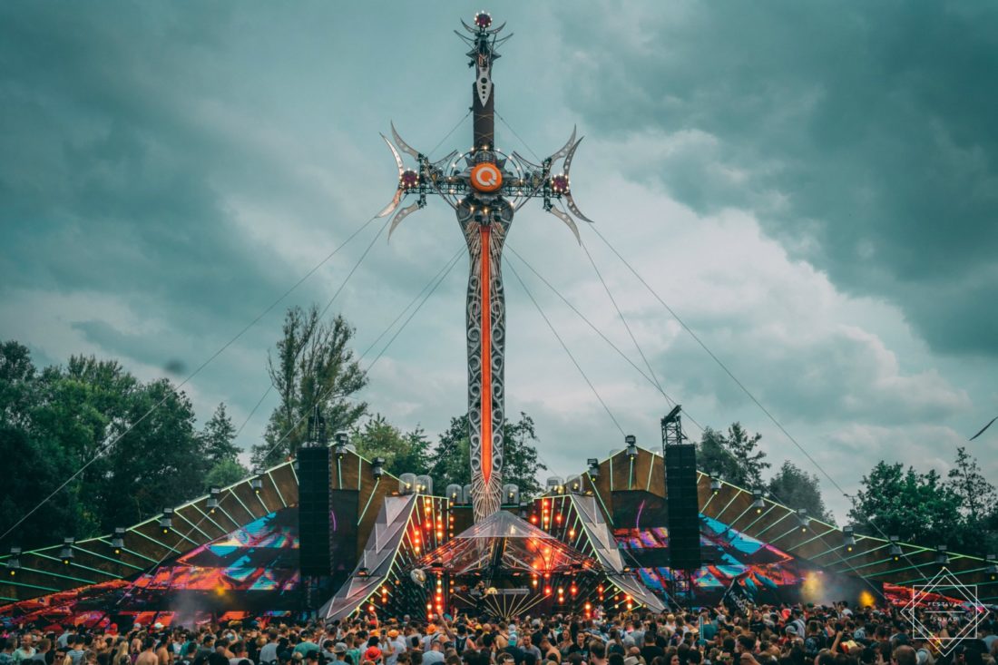 The 16 Incredible Stages of Tomorrowland Weekend 1 Festival Squad